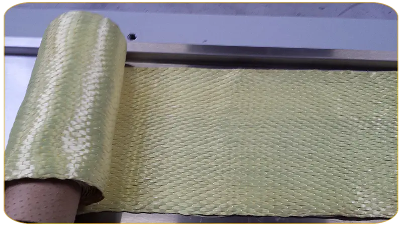 Tessuto UD aramidico giallo