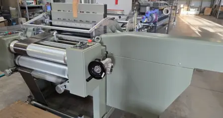 Telaio industriale per tessitura tecnica